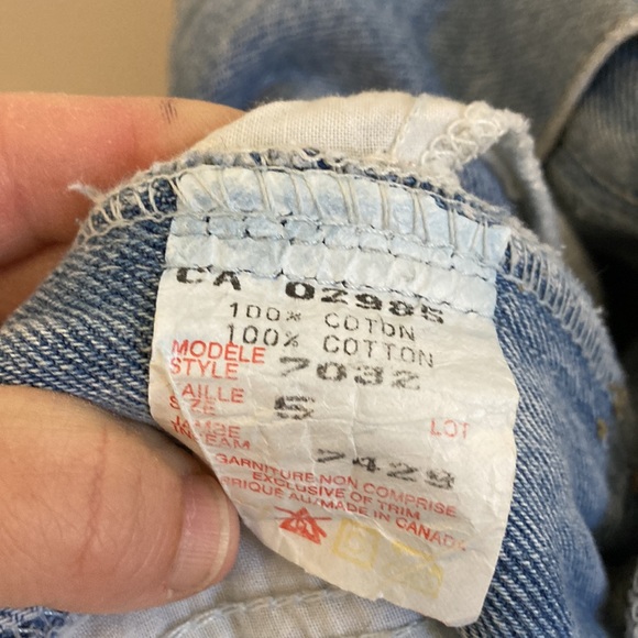 Vintage Jeans Womens 26 x 31 High Pinch Waist Straight Taper 90s 80s Light Blue - Picture 10 of 11